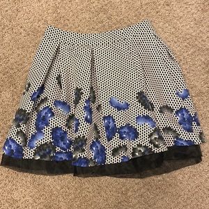Express Skirt 💙 blue floral design